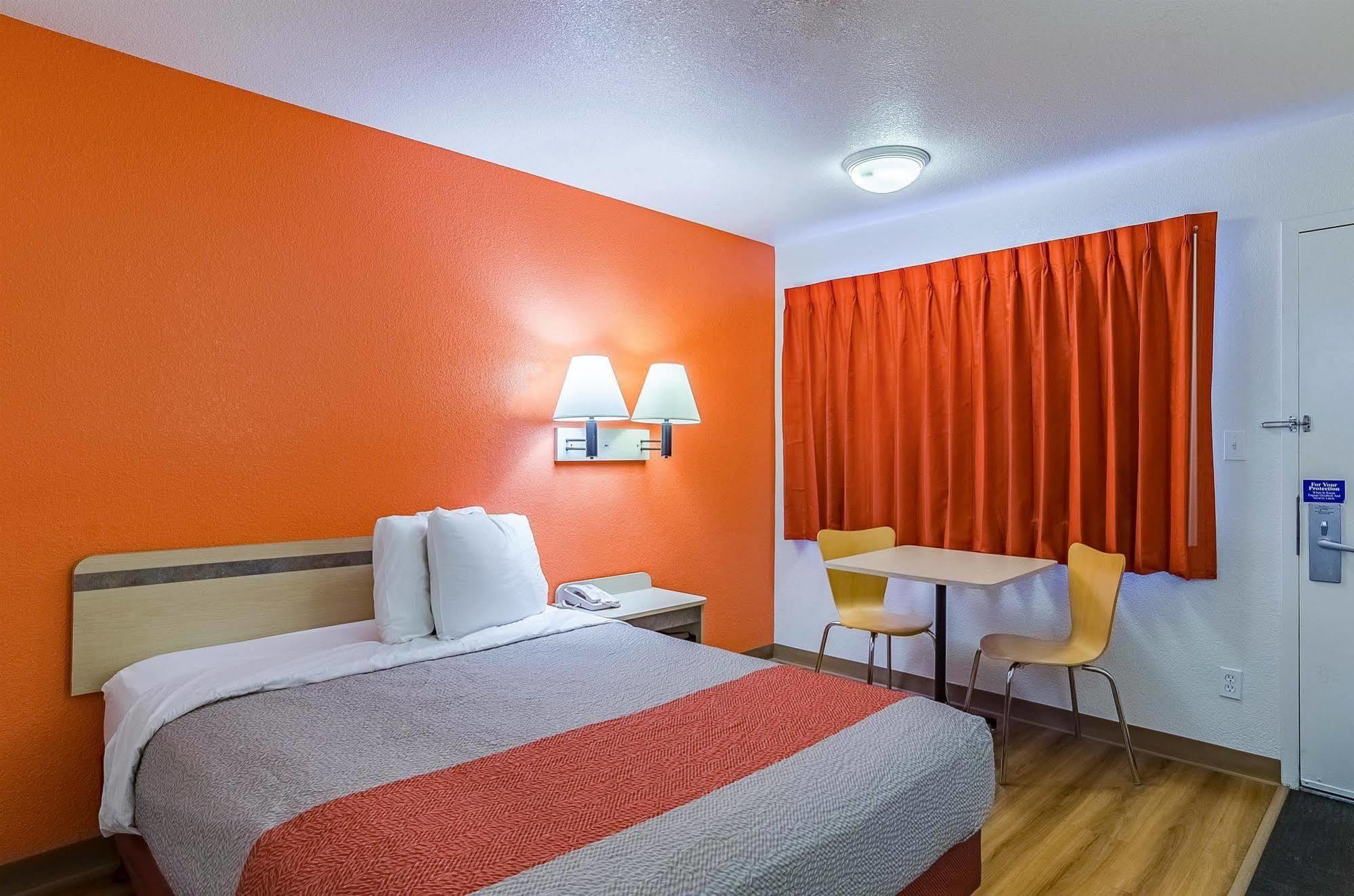 Park Inn By Radisson, Шайен Екстериор снимка